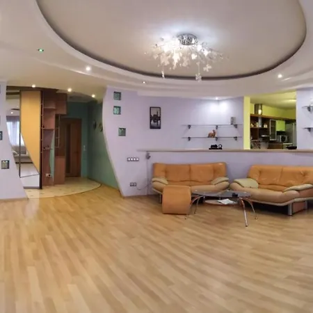 Great 4rooms Sverdlova 23